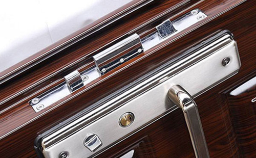 弓长岭24小时上门开锁公司